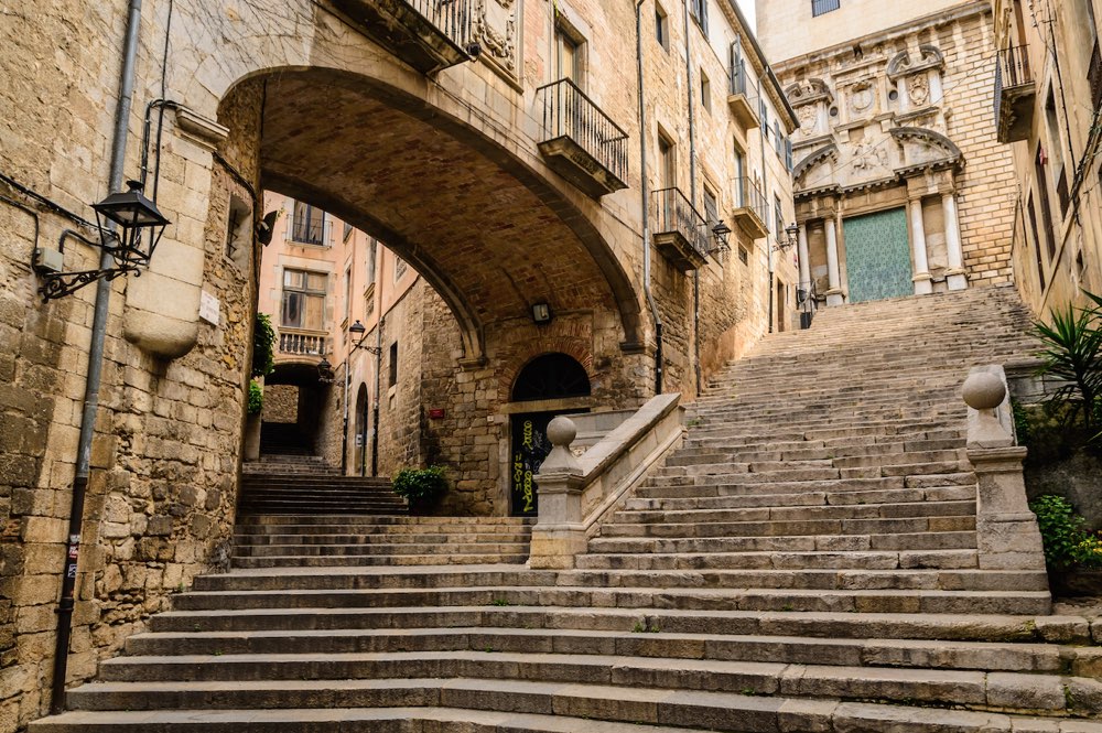 Versões sobre a fundação da cidade de Girona