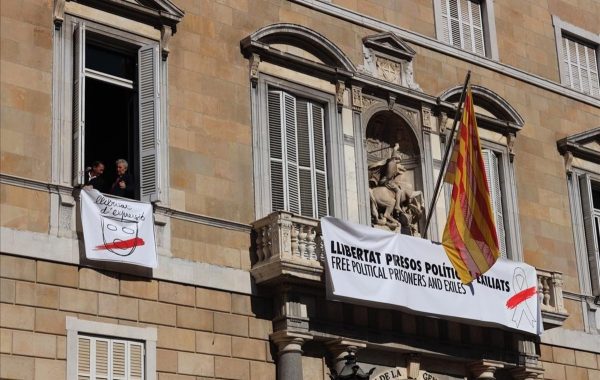 Junta Eleitoral da Espanha denuncia o presidente da Catalunha à Promotoria de Justiça - Aqui Catalunha