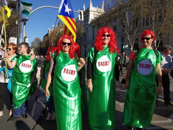 Madrid, tomada por 120 mil vozes a favor da autodeterminação catalã - Fairy - Aqui Catalunha