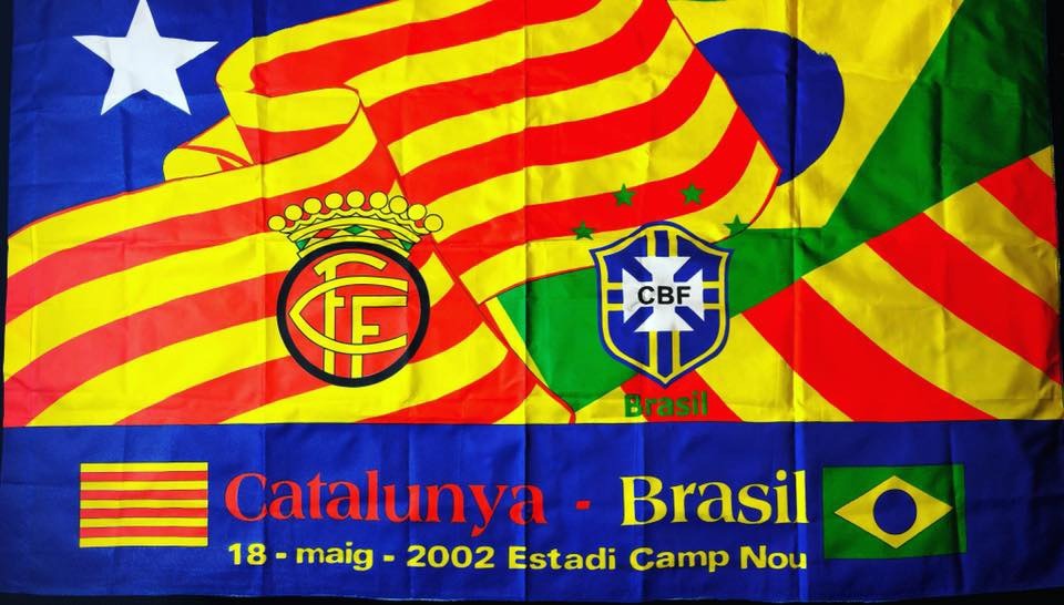 Quando Catalunha enfrentou o Brasil de Ronaldinho Gaúcho em 2002