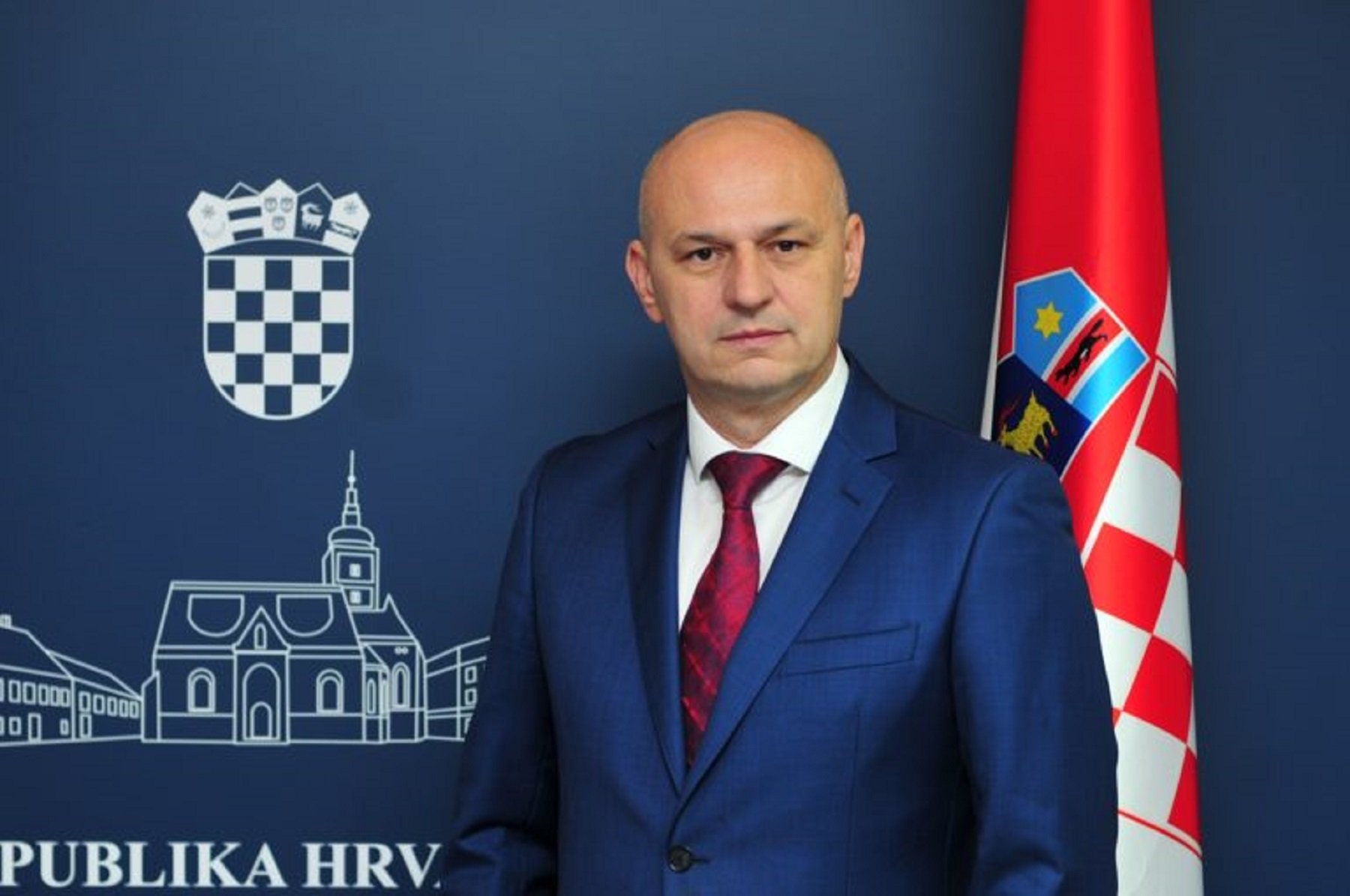 Eurodeputado croata denuncia repressão espanhola contra Catalunha - Mislav Kolakušić, eurodeputado croata
