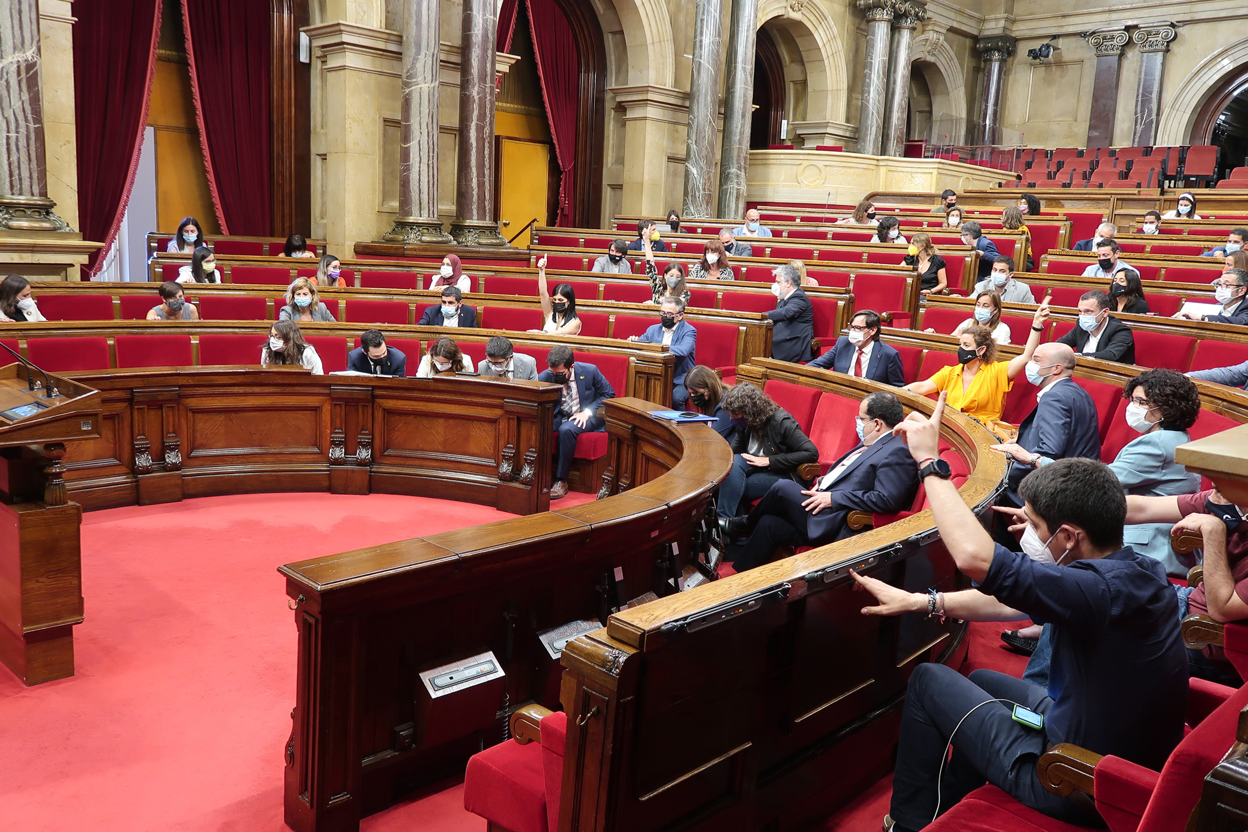 Parlamento declara Catalunha zona de liberdade para a comunidade LGBTQI