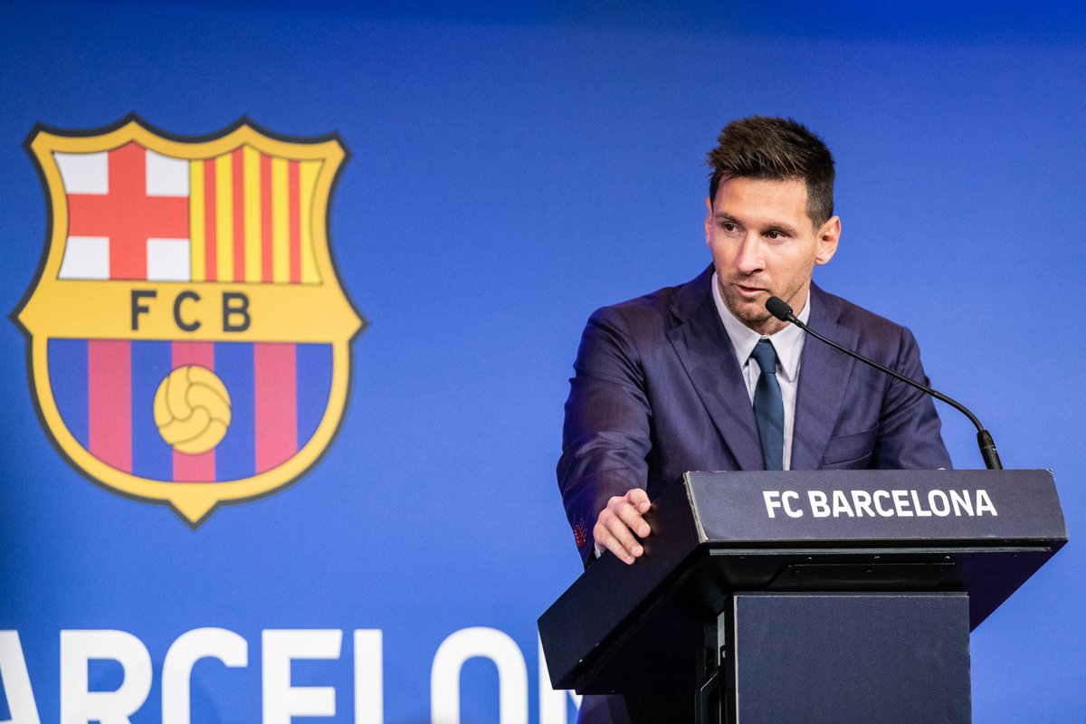 Programa de rádio catalão afirma que FC Barcelona e Lionel Messi estariam negociando nesta madrugada