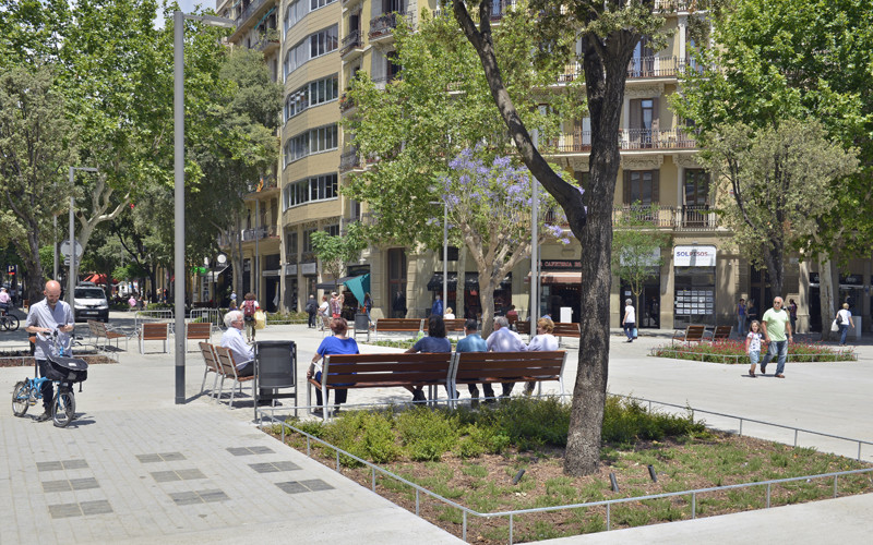 Como é o programa que pretende ampliar os espaços verdes de Barcelona?