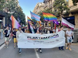 Manifestações em Barcelona e Valência contra a LGBTIfobia Manifestações em Barcelona e Valência contra a LGBTIfobia