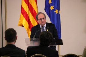 Em conferência na Bélgica, Puigdemont e Torra reivindicam a autodeterminação catalã e denunciam a repressão espanhola - Torra - Aqui Catalunha