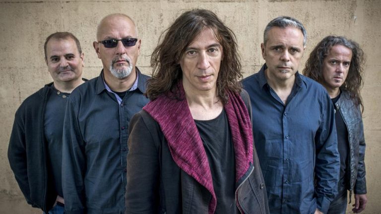 Sopa de Cabra anuncia novo disco e próximo show de apresentação