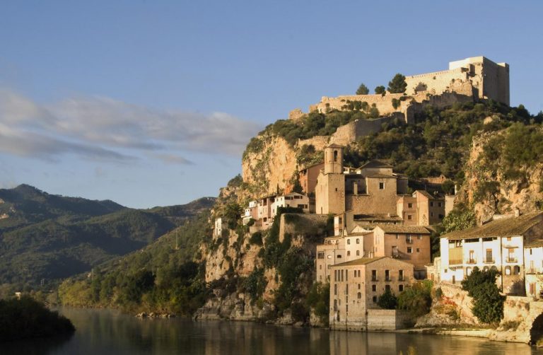 Terres de l'Ebre, patrimoni històric i cultural de Catalunya