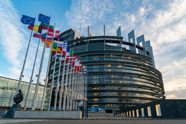 Crítiques a la Unió Europea pel seu silenci sobre els presos polítics catalans