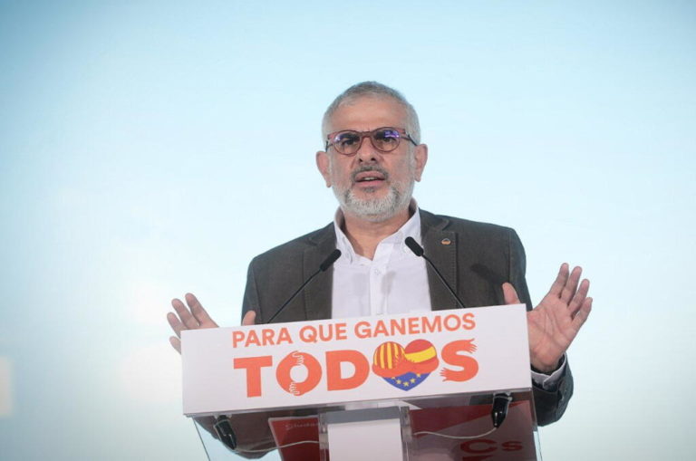 Carlos Carrizosa pede o voto para um governo "puramente constitucionalista" na Catalunha