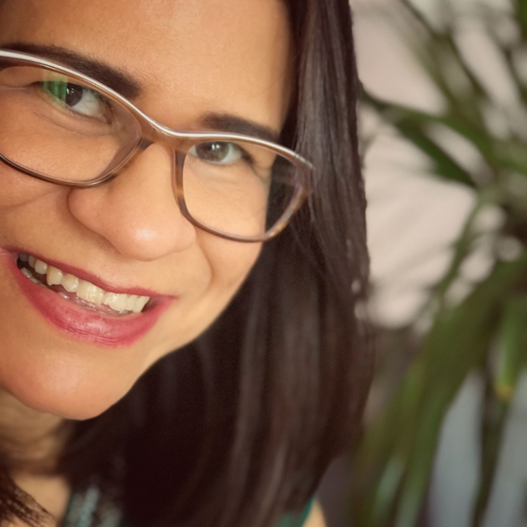 Vivint i Aprenent, ou como viver a aprendizagem da língua catalã - entrevista com Eliana Freitas