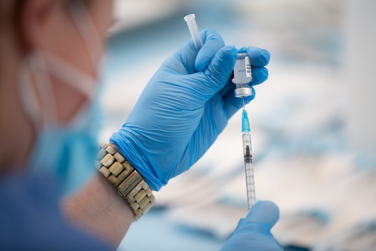 Catalunya inicia el període de vacunació sense cita prèvia