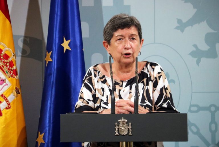 Missatge del govern d'Espanya al de Catalunya: "Dins la llei, tot. Fora de la llei, res".